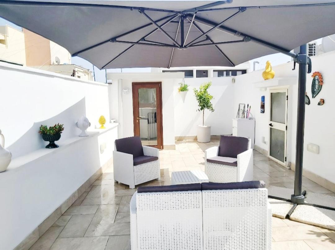 Dimora Asmara 11 15 Apartman Brindisi Kültér fotó